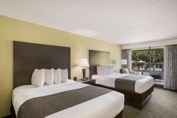 Best Western Asheville -Blue Ridge Parkway image 5